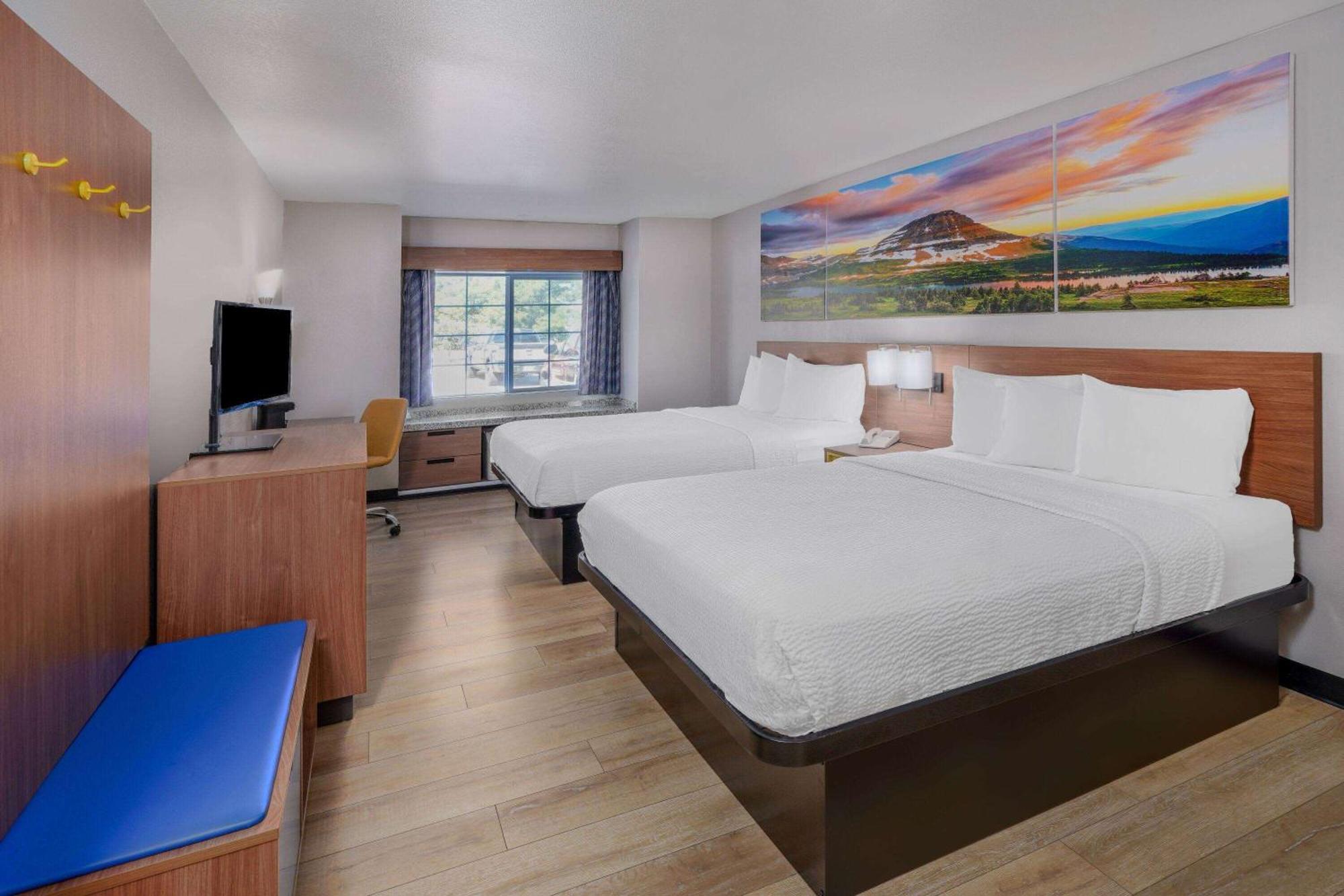 Days Inn & Suites By Wyndham Greeley Eksteriør billede
